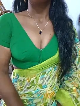 Snapshot of Sravya__ chatting on 11-25-25, 06:13 Sravya online show from 11-25-25, 06:13