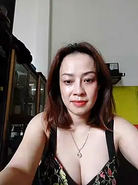 Baby-bigboobs20 online show from 11-11-25, 08:25