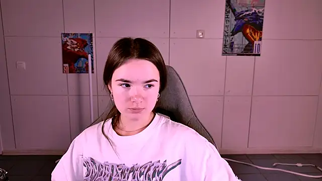 May Bloom online show from 11-27-25, 05:09