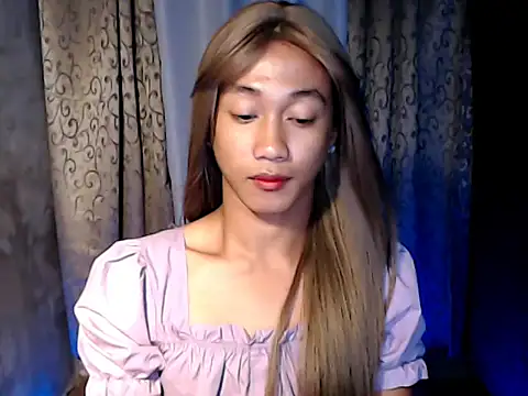 taylaxuxu online show from 02-24-26, 09:24