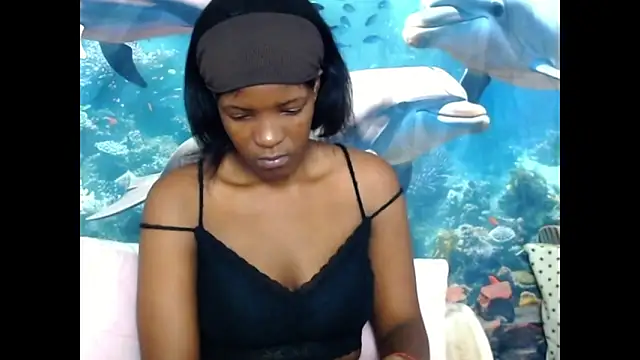 AfricanBarbiee69 online show from 05-30-26, 07:05