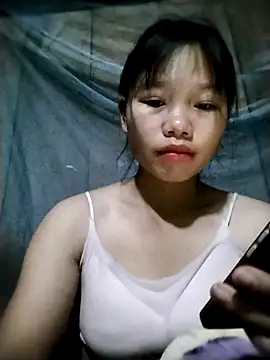 linh-miu99 online show from 10-21-25, 03:13