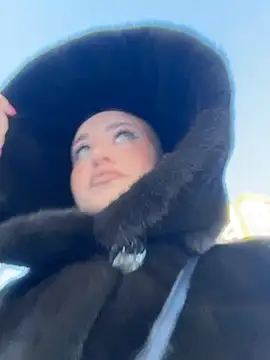 KiraSunshine online show from 01-09-26, 04:04