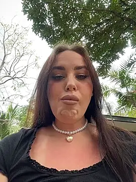 KiraSunshine online show from 02-08-26, 05:11