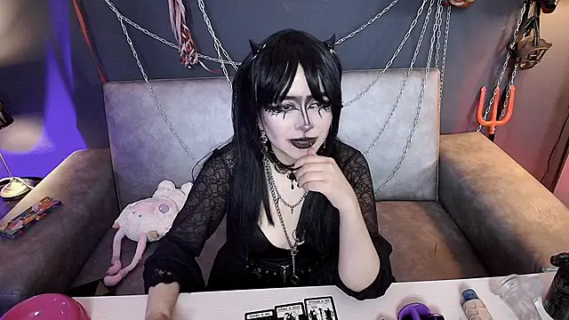 Navier   online show from 11-29-25, 09:40