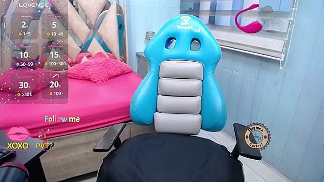 micaela naugthy online show from 10-28-25, 11:36