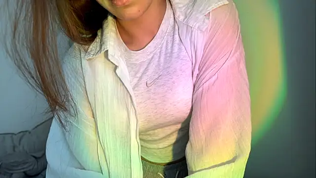 Snapshot of LunaAfrodita chatting on 10-18-25, 10:27 LunaAfrodita online show from 10-18-25, 10:27