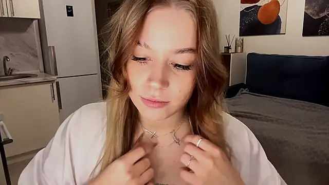 Snapshot of Babymoney_2007 chatting on 11-02-25, 07:05 Babymoney 2007 online show from 11-02-25, 07:05