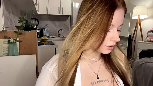 Snapshot of Babymoney_2007 chatting on 12-02-25, 09:21 Babymoney 2007 online show from 12-02-25, 09:21