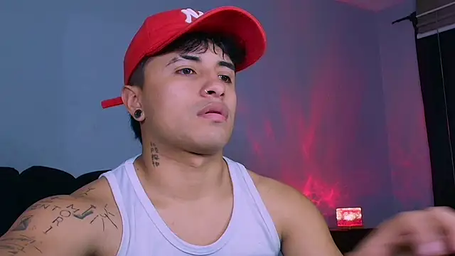 jhon mendoza  online show from 11-21-25, 06:50