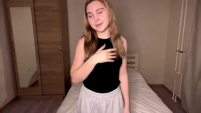 MyraLitterers online show from 12-01-25, 03:17