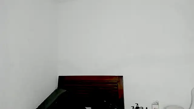 tifanymonroe online show from 11-04-25, 11:20