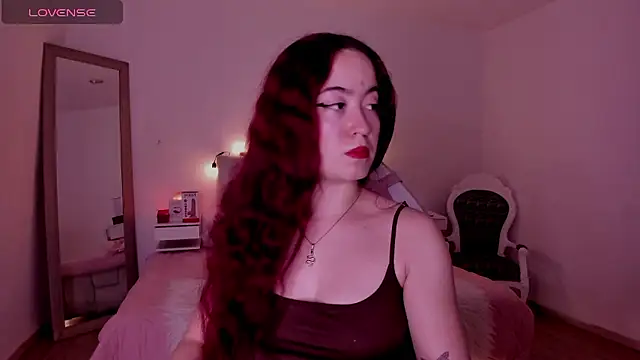 Snapshot of Amaraa_couper1 chatting on 01-11-26, 04:17 Amaraa couper1 online show from 01-11-26, 04:17