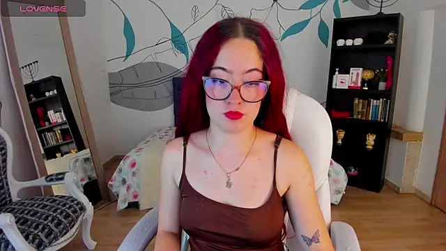 Snapshot of Amaraa_couper1 chatting on 03-04-26, 03:56 Amaraa couper1 online show from 03-04-26, 03:56