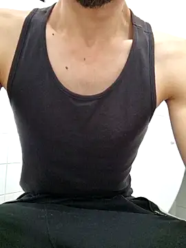 Snapshot of 16enes16 chatting on 11-04-25, 03:33 16enes16 online show from 11-04-25, 03:33