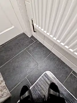 Snapshot of 16enes16 chatting on 11-14-25, 02:16 16enes16 online show from 11-14-25, 02:16