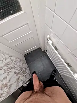 Snapshot of 16enes16 chatting on 11-29-25, 09:29 16enes16 online show from 11-29-25, 09:29