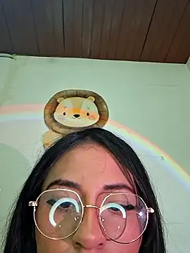 Snapshot of chloebrownn03 chatting on 11-05-25, 03:50 chloebrownn03 online show from 11-05-25, 03:50