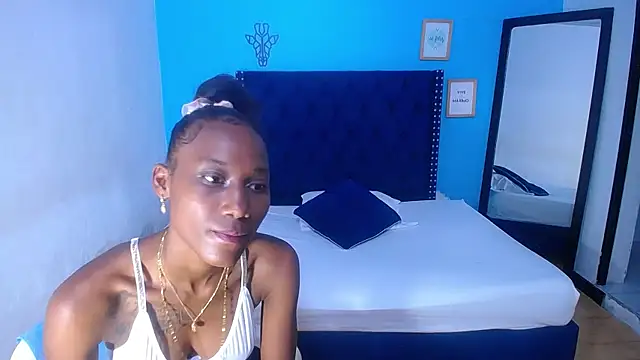 Snapshot of innocent_sexybaby chatting on 10-22-25, 08:52 innocent sexybaby online show from 10-22-25, 08:52