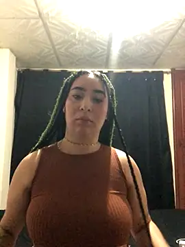 LilyRevy online show from 10-24-25, 09:33
