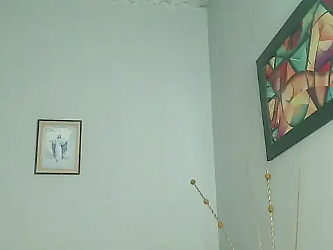 Snapshot of TheXEbonyxxx chatting on 10-18-25, 05:10 TheXEbonyxxx online show from 10-18-25, 05:10