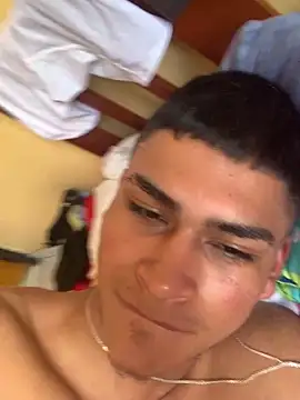 Emiliano Reyes online show from 11-26-25, 07:26