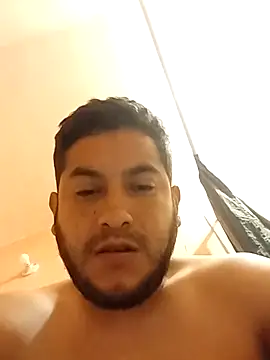 Snapshot of Travieso_21 chatting on 11-16-25, 08:31 Travieso 21 online show from 11-16-25, 08:31