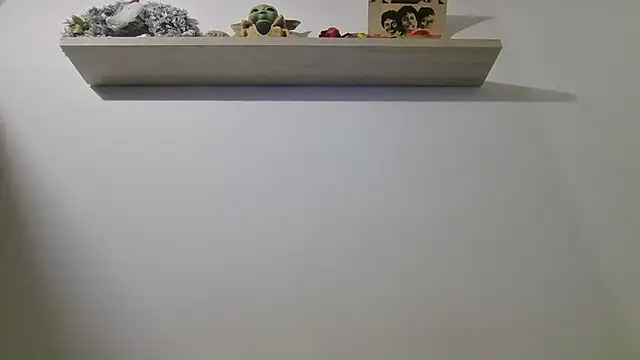 valeriahornier online show from 06-17-26, 02:14