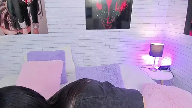 Zoe Murphy online show from 11-11-25, 05:51