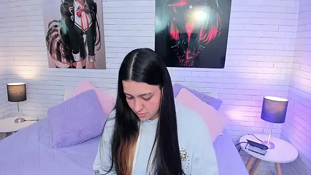 Zoe Murphy online show from 12-14-25, 05:57