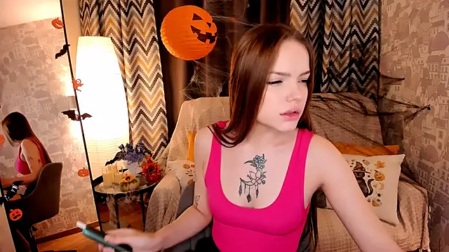 MelissaBell  online show from 10-31-25, 01:50