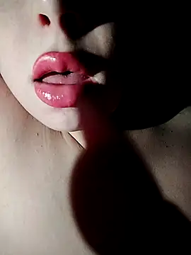 Loveyoudearxq online show from 11-23-25, 02:39