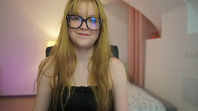 lisa mccoy  online show from 03-22-26, 07:06