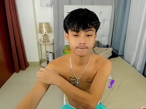 hardcocktwink online show from 11-12-25, 04:29