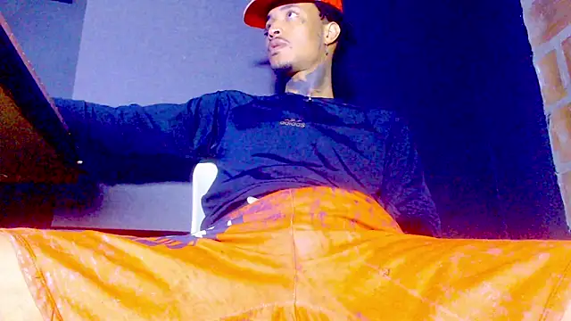 Anaconda larga online show from 02-21-26, 02:40