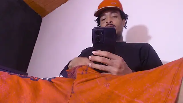 Anaconda larga online show from 04-04-26, 02:36