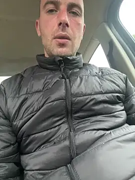 Snapshot of Rotteei1 chatting on 10-21-25, 03:46 Rotteei1 online show from 10-21-25, 03:46