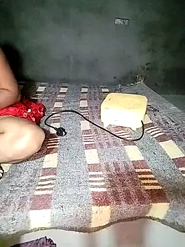 Hot cauple indian online show from 02-11-26, 07:46