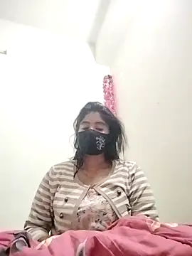 Hot Angle online show from 12-15-25, 09:19