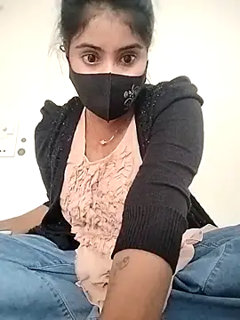 Hot Angle online show from 12-22-25, 10:34