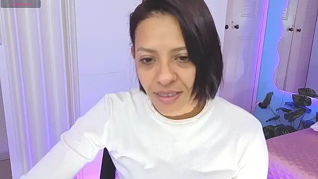 Aria Russo online show from 02-24-26, 03:32