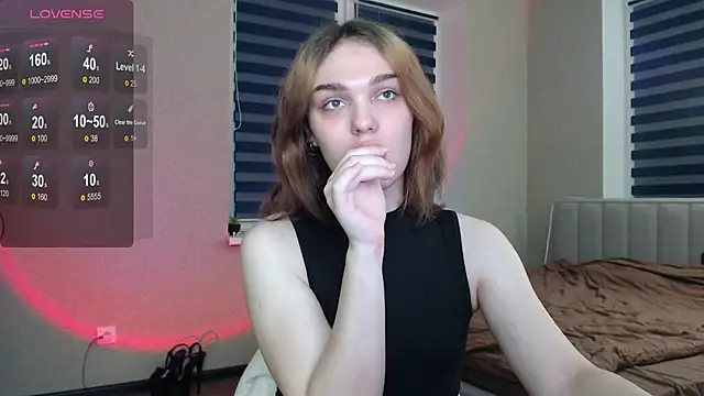 EmiliaRhodes online show from 11-06-25, 09:59