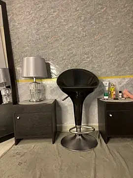 Snapshot of Sammy_Sweet01 chatting on 12-17-25, 11:49 Sammy Sweet01 online show from 12-17-25, 11:49