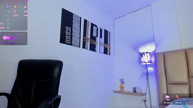 NahomiWalker  online show from 10-29-25, 08:10