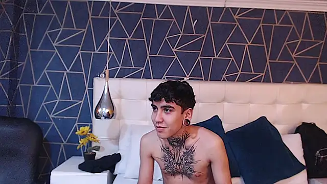 SantiOlsen online show from 10-29-25, 11:34