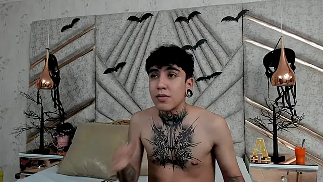 SantiOlsen online show from 11-05-25, 03:17