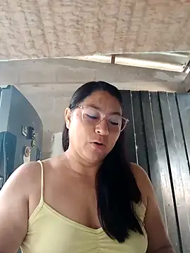 Brilly69 online show from 10-21-25, 01:45