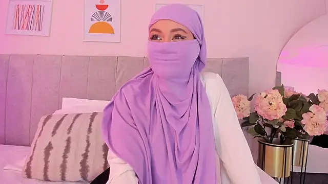 fatiima  online show from 10-21-25, 07:14