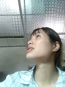 Snapshot of Monkey-0d chatting on 10-20-25, 05:41 Monkey-0d online show from 10-20-25, 05:41