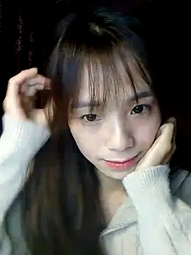 Snapshot of Monkey-0d chatting on 11-08-25, 11:14 Monkey-0d online show from 11-08-25, 11:14